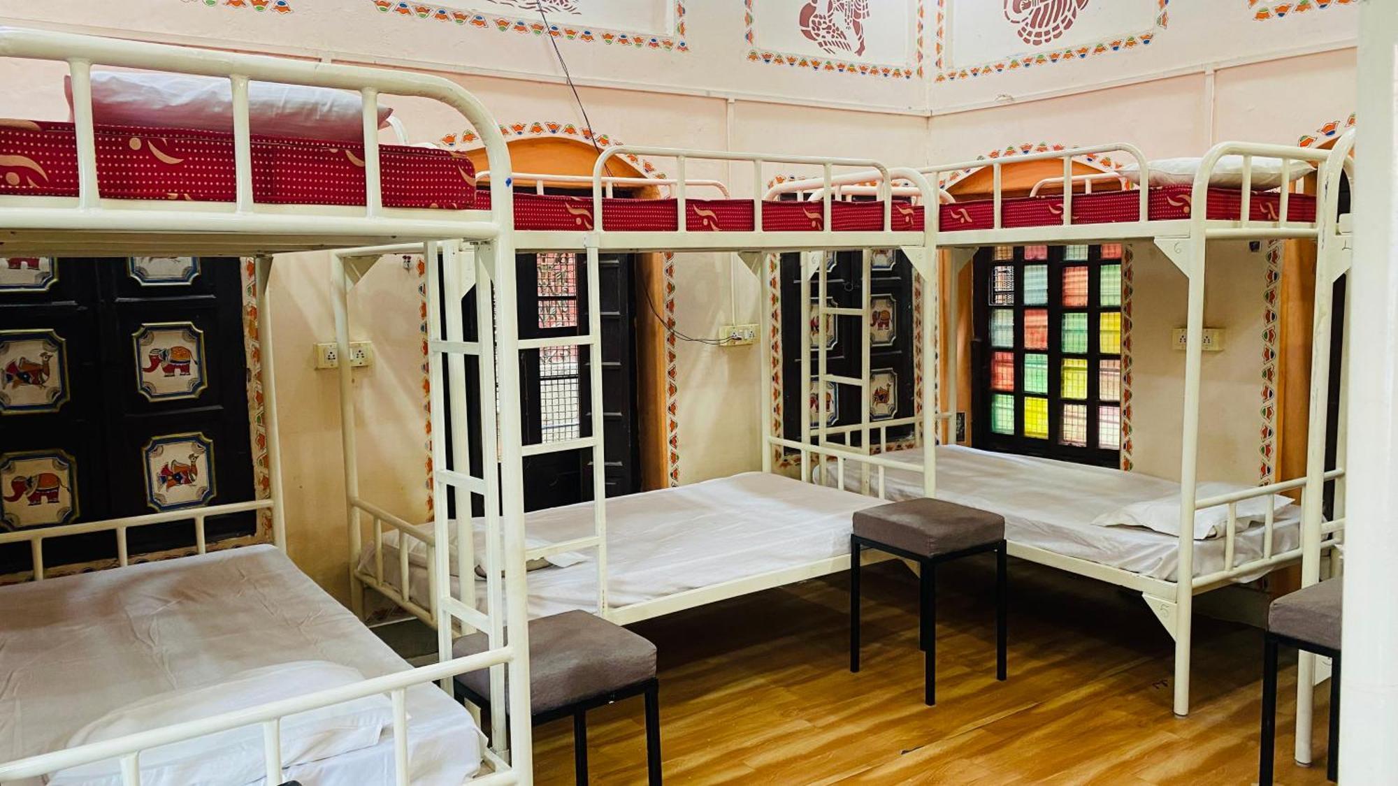 Rudra Home Stay Варанаси Екстериор снимка